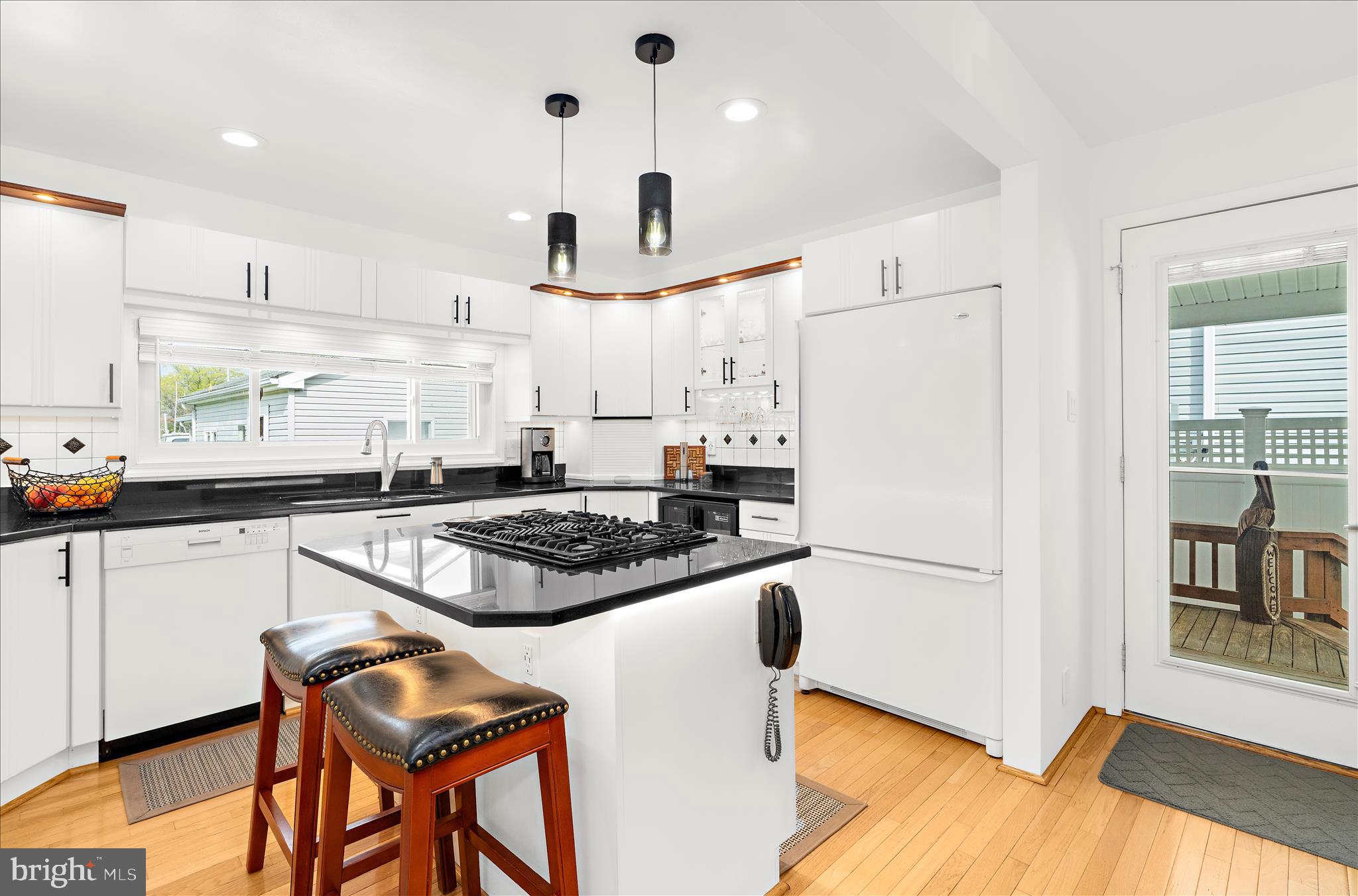 8209 Peach Orchard Road Baltimore, MD 21222 - Photo 16 of 70