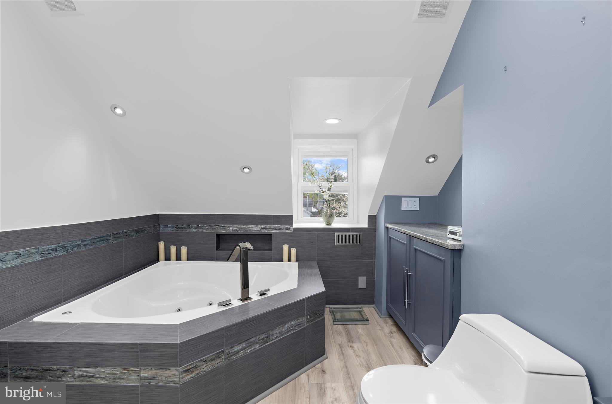 8209 Peach Orchard Road Baltimore, MD 21222 - Photo 24 of 70