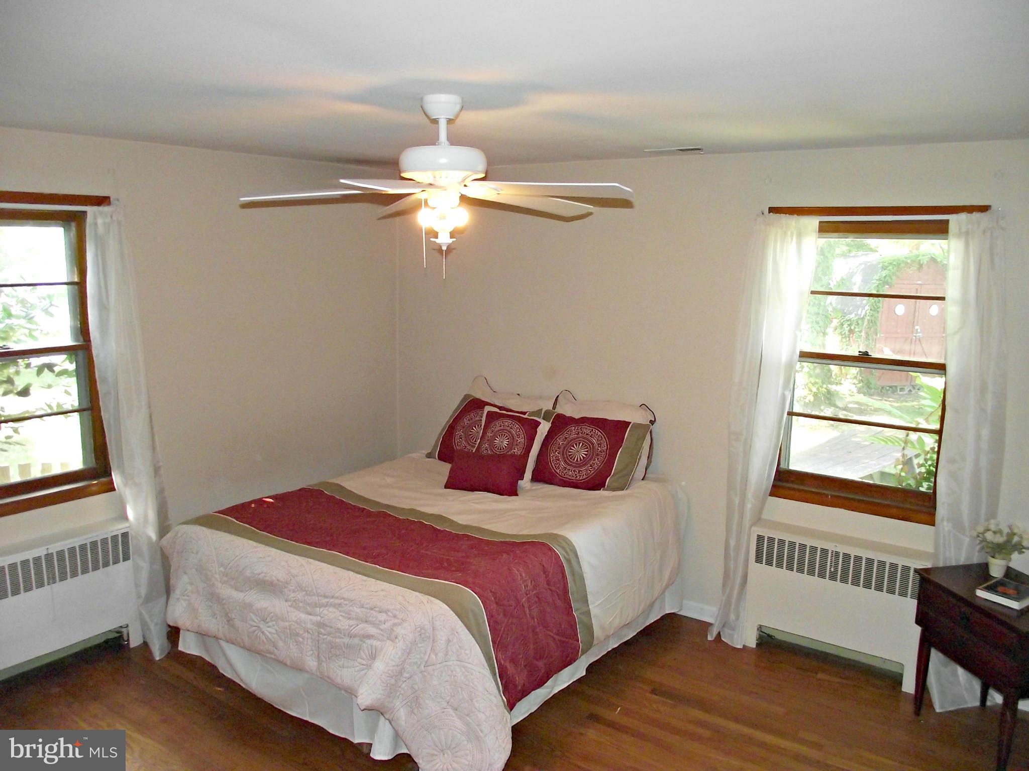 446 Andover Road Linthicum Heights, MD 21090 - Photo 8 of 30 Bedroom (Master)