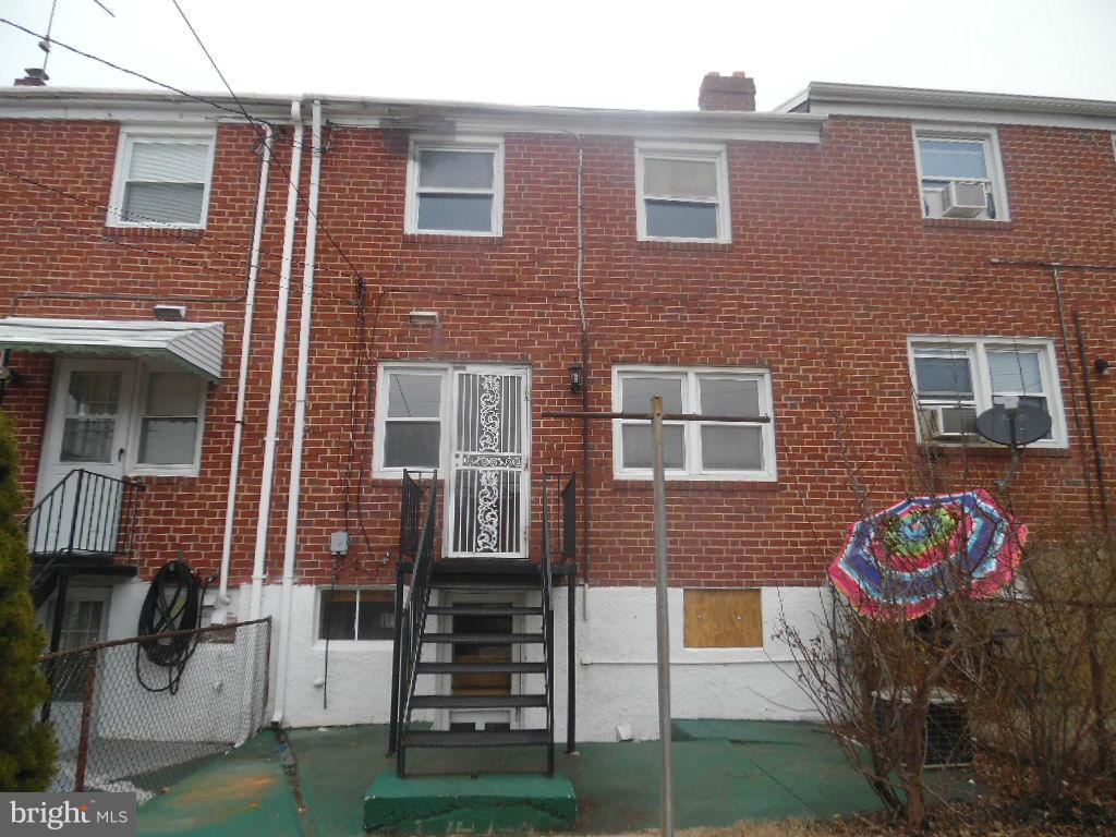 5241 Fredcrest Road Baltimore, MD 21229 - Photo 8 of 8 Exterior (Rear)