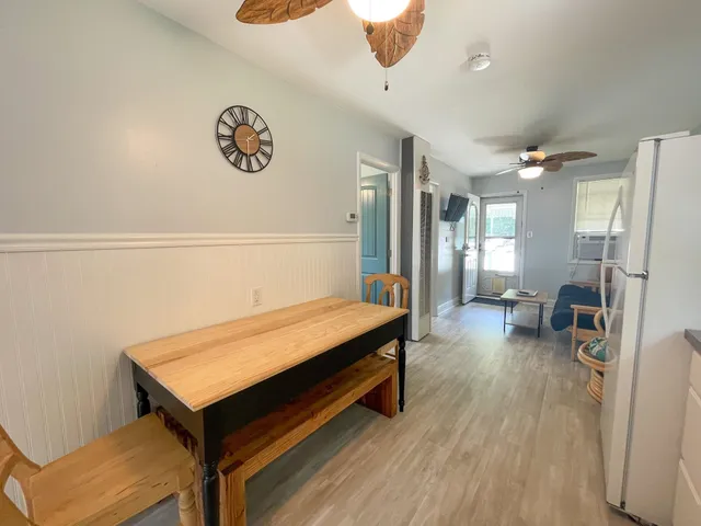 $360,000 | 160 Kentucky Avenue, Villas, NJ 08251