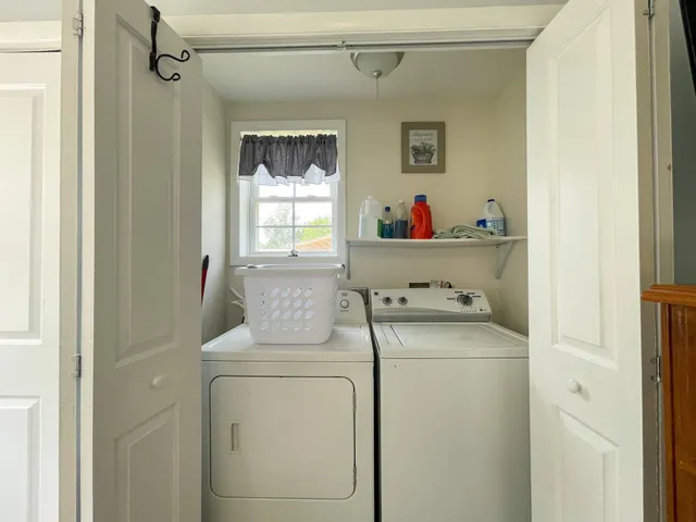 $360,000 | 160 Kentucky Avenue, Villas, NJ 08251