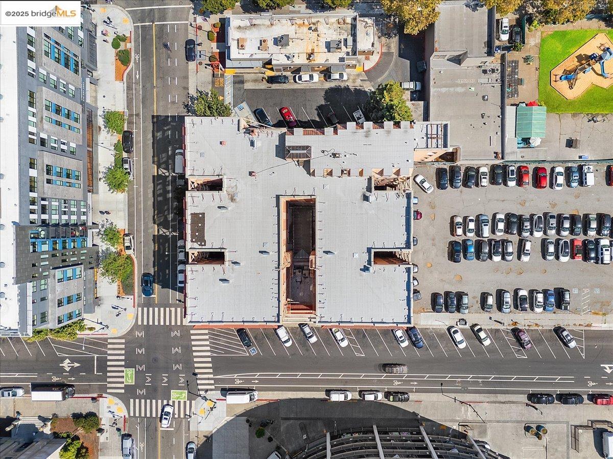 184 13th Street Oakland, CA 94612 - Photo 17 of 17 a view of city with tall buildings