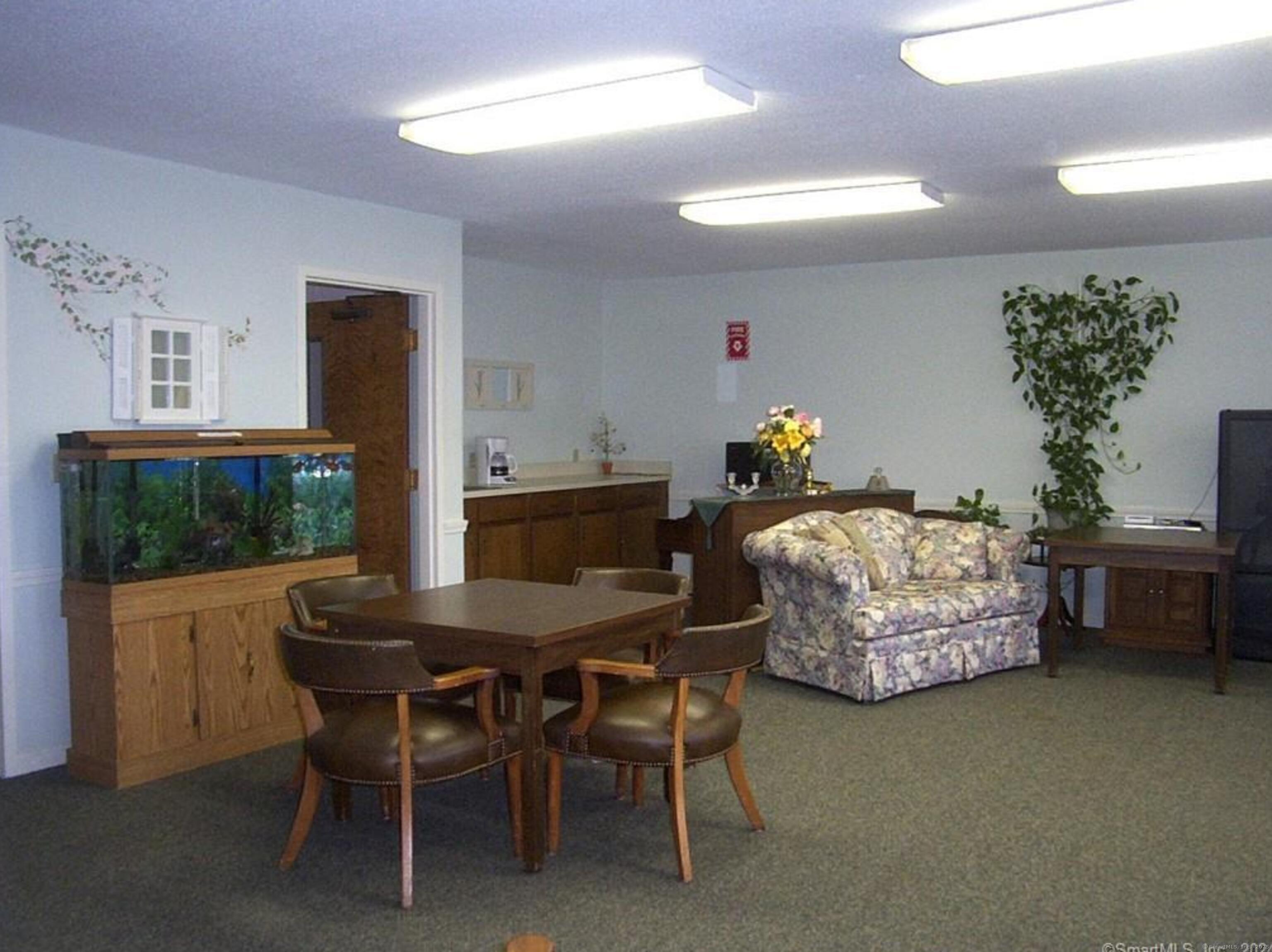 40 Firetown Road, Unit 39 Simsbury, CT 06070 - Photo 26 of 37 COMMUNITY ROOM
