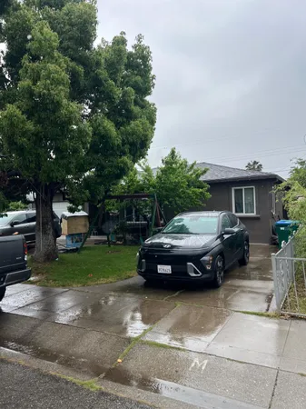 $440,000 | 1507 South Sacramento Street, Lodi, CA 95240