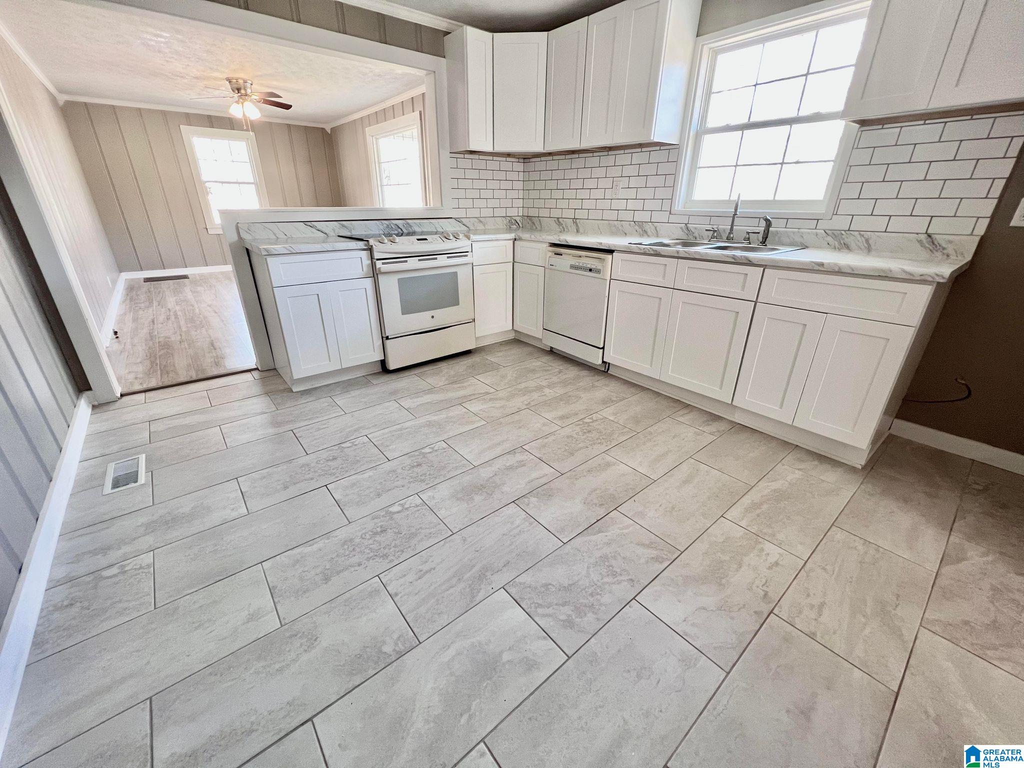 1206 East Main Street Centre, AL 35960 - Photo 8 of 20