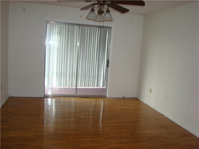 4934 Allisonville Road Indianapolis, IN 46205 - Photo 6 of 9 Gallery Image 6