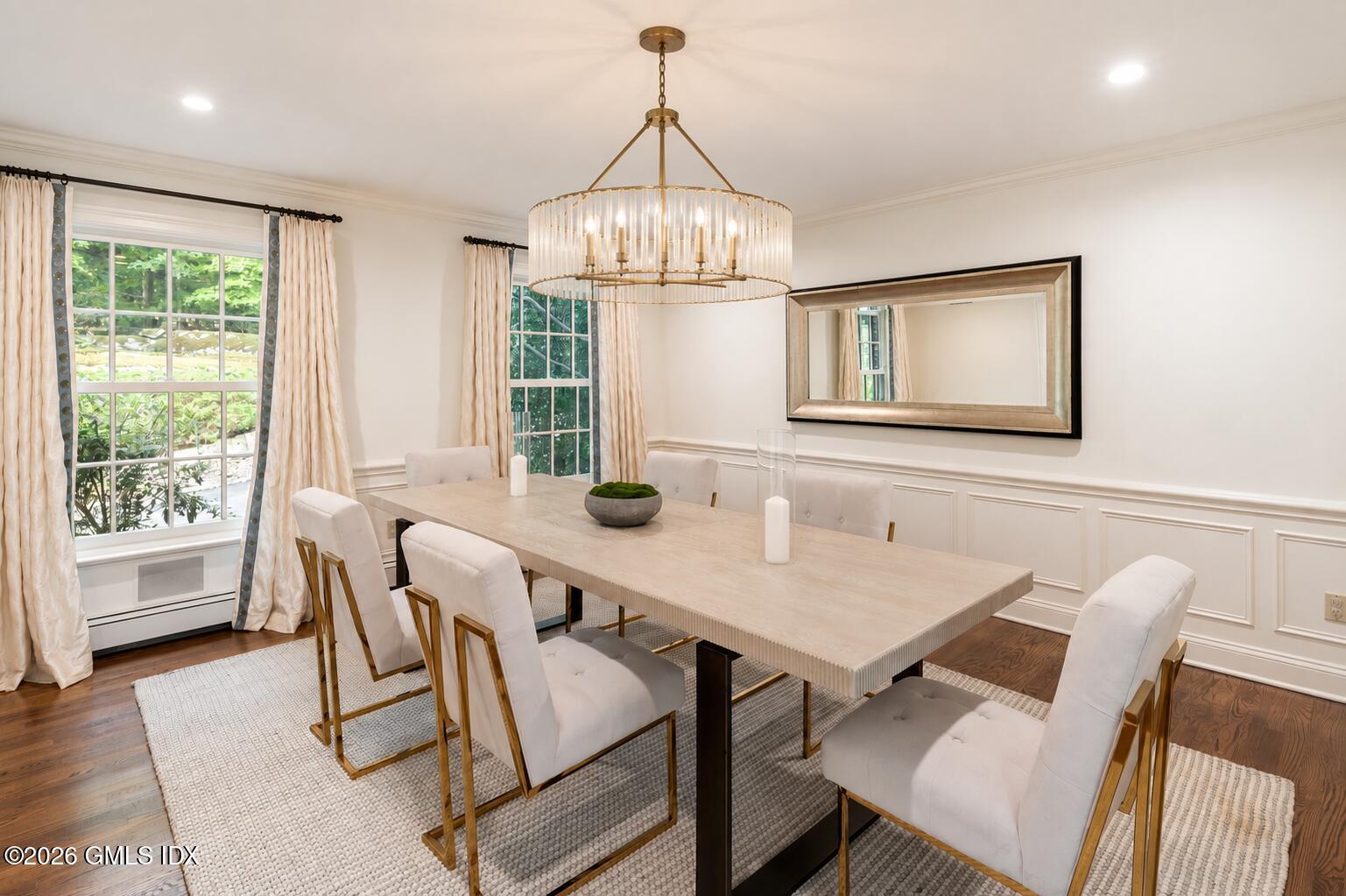 108 Perkins Road Greenwich, CT 06830 - Photo 8 of 42 PNG image