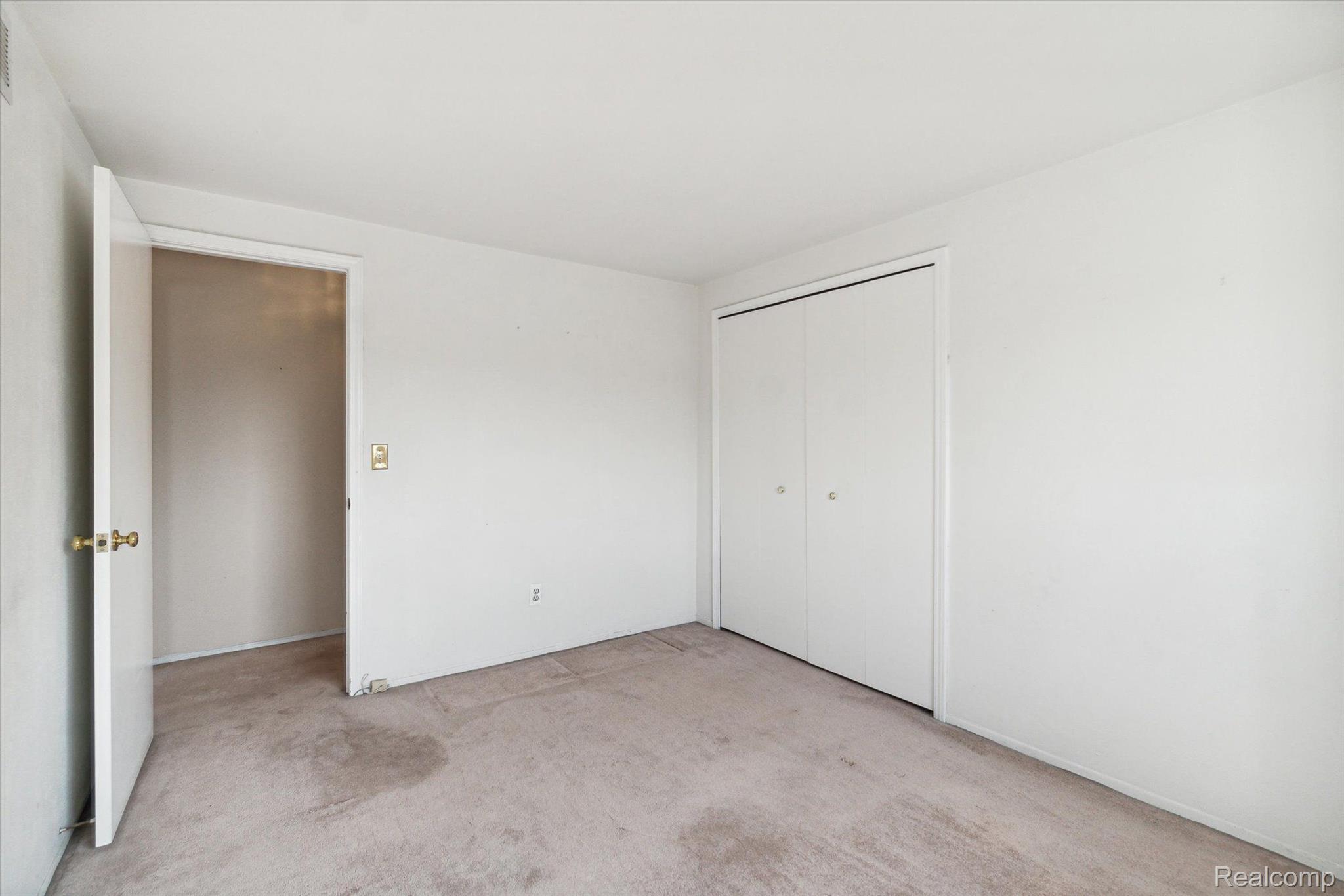 42315 Hanford Road Canton, MI 48187 - Photo 32 of 45 Gallery Image 32