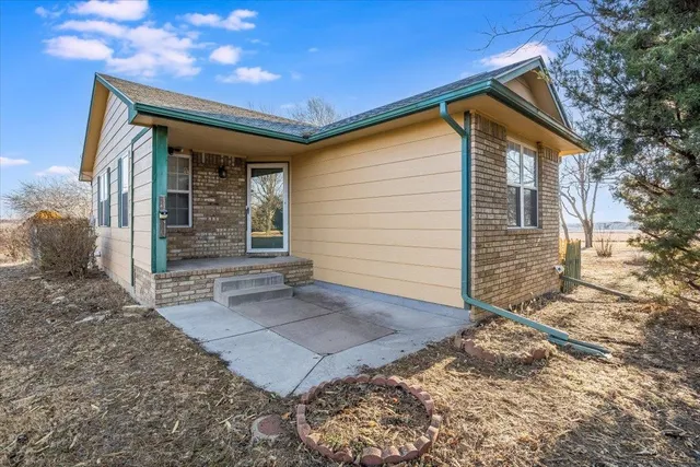 $225,000 | 9776 Southeast Elvis Road, Leon, KS 67074