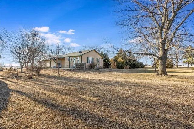 $225,000 | 9776 Southeast Elvis Road, Leon, KS 67074