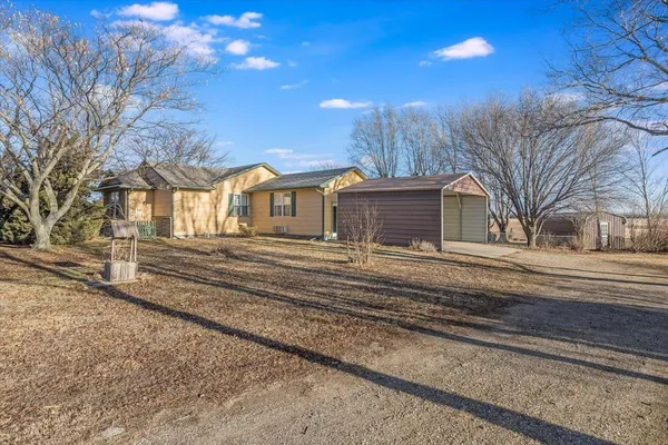 $225,000 | 9776 Southeast Elvis Road, Leon, KS 67074