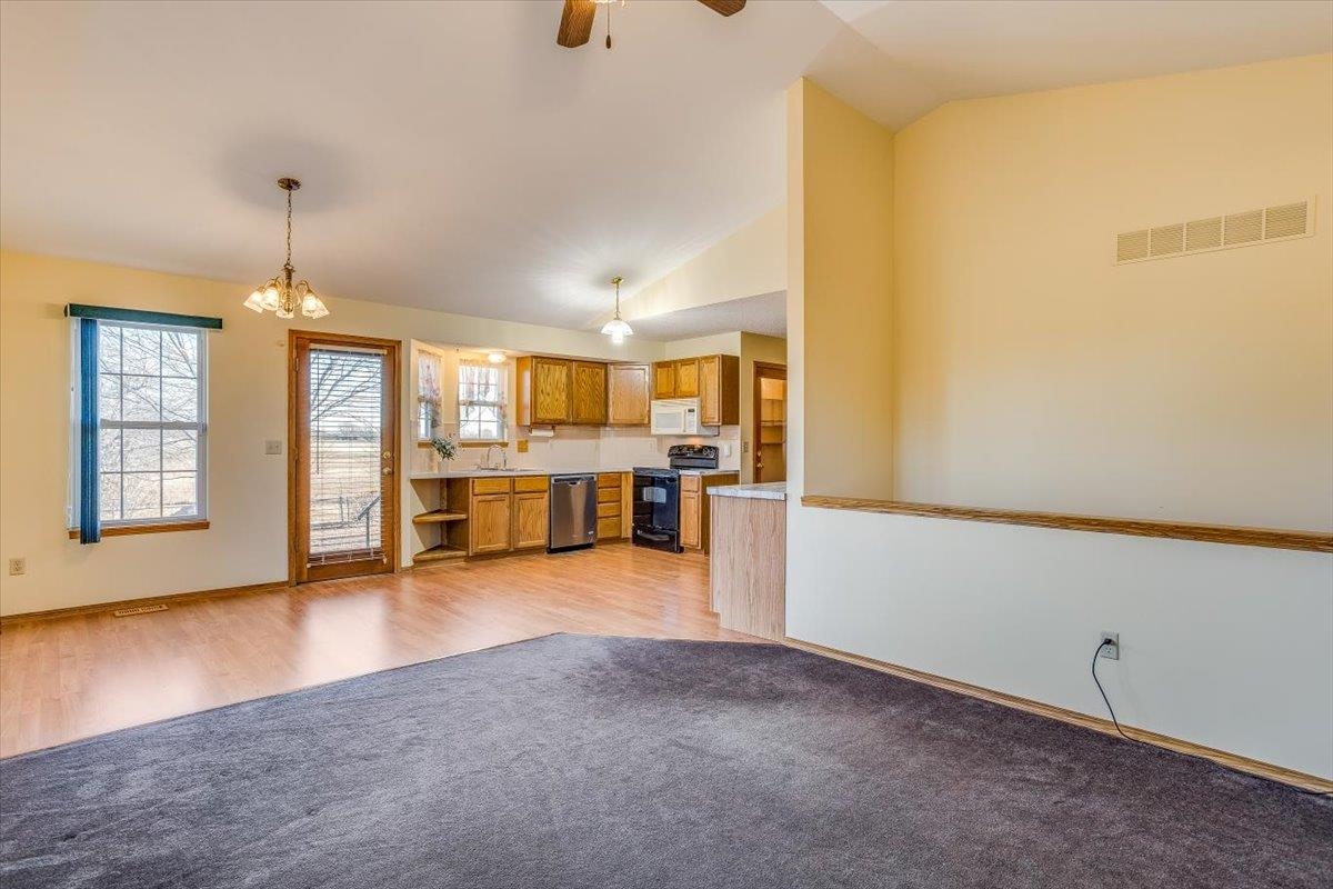 9776 Southeast Elvis Road Leon, KS 67074 - Photo 5 of 34