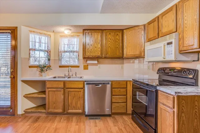 $225,000 | 9776 Southeast Elvis Road, Leon, KS 67074