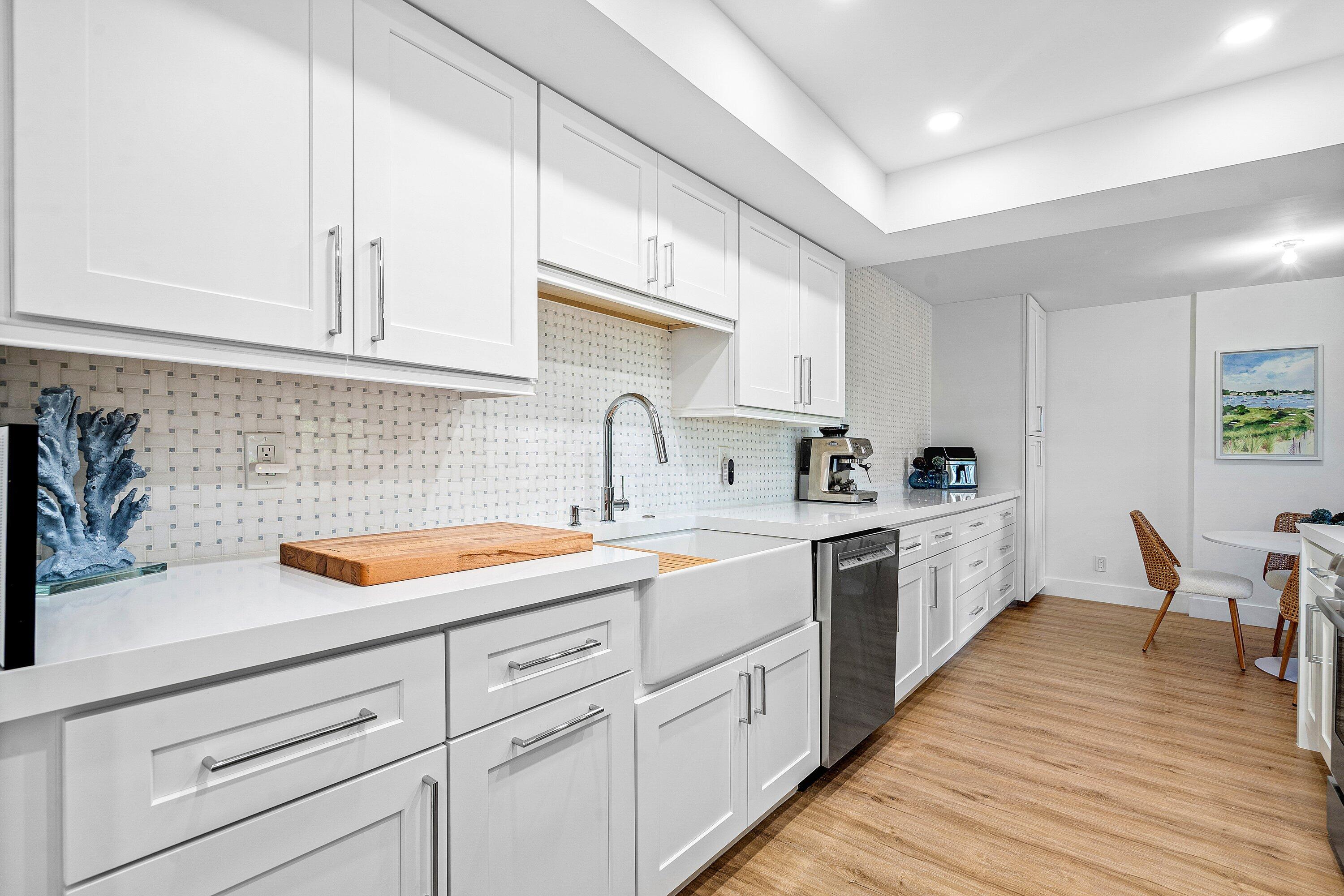 1111 South Ocean Boulevard, Unit 4210 Boca Raton, FL 33432 - Photo 5 of 9 009-1111SouthOceanBoulevard-421-BocaRato