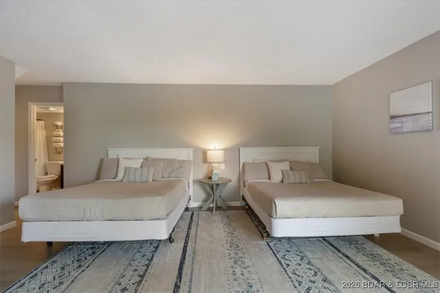 $399,900 | 392 Hopetown Drive, Osage Beach, MO 65065