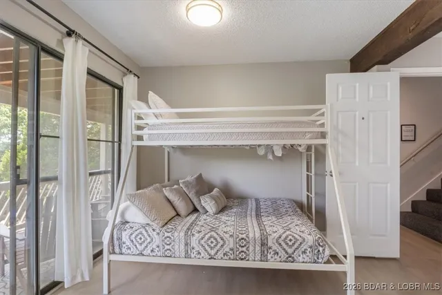 $399,900 | 392 Hopetown Drive, Osage Beach, MO 65065