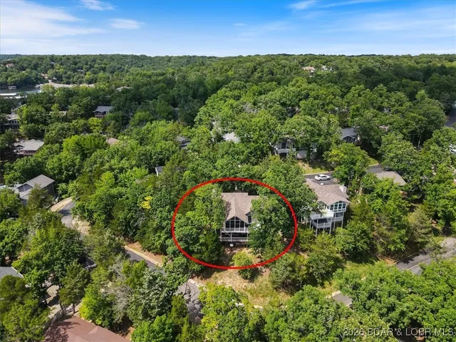 $399,900 | 392 Hopetown Drive, Osage Beach, MO 65065