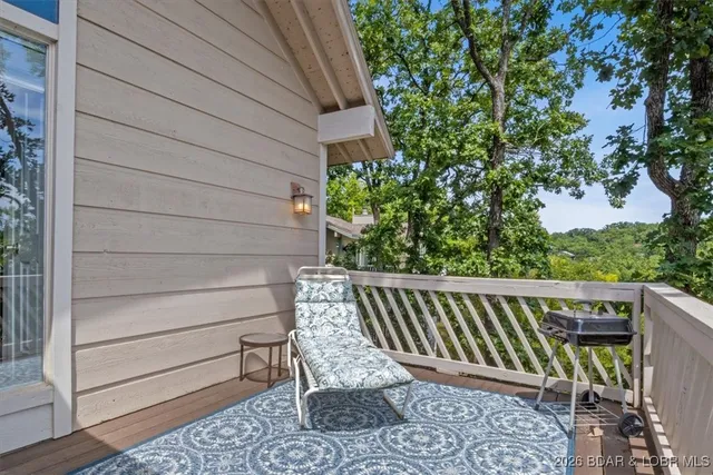 $399,900 | 392 Hopetown Drive, Osage Beach, MO 65065