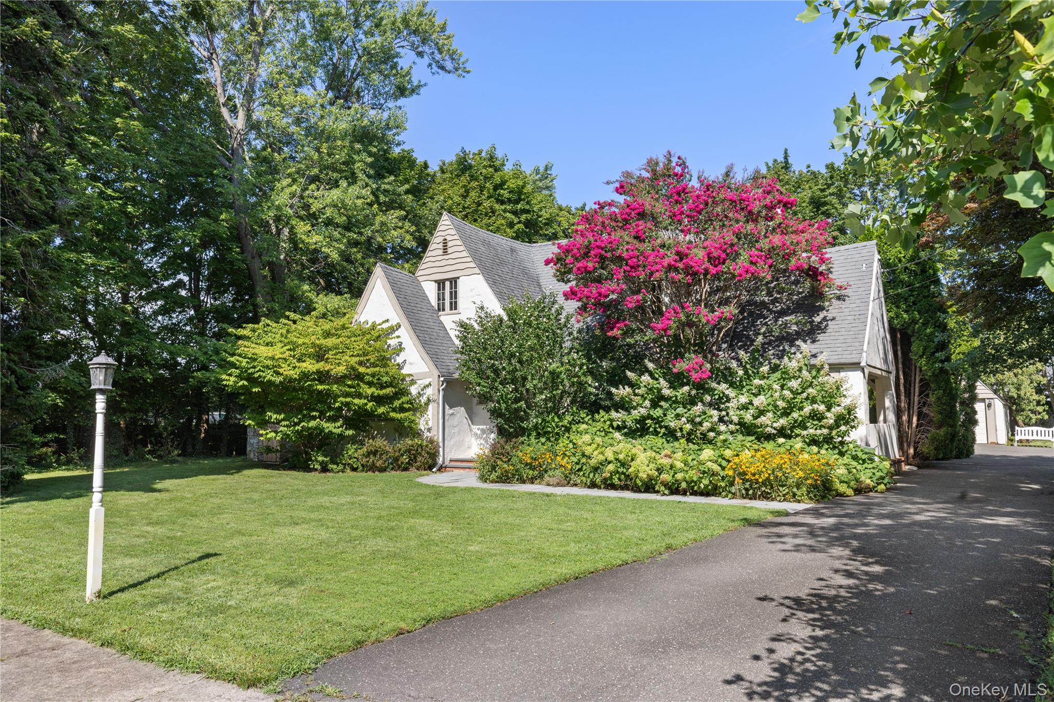 30 Merritts Pond Road Riverhead, NY 11901 - Photo 3 of 30 Gallery Image 3