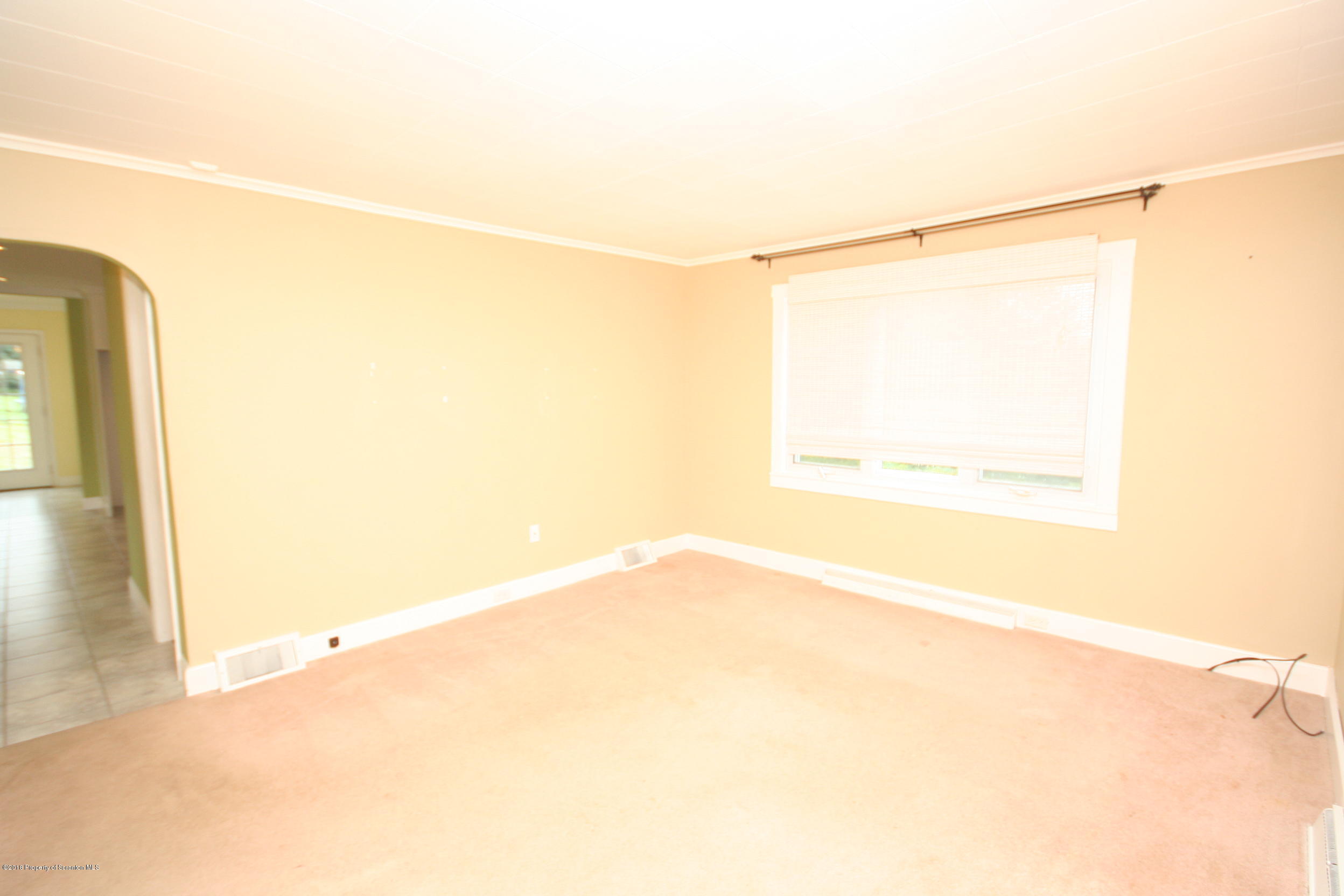 144 Shust Road Carbondale, PA 18407 - Photo 13 of 22 Gallery Image 13