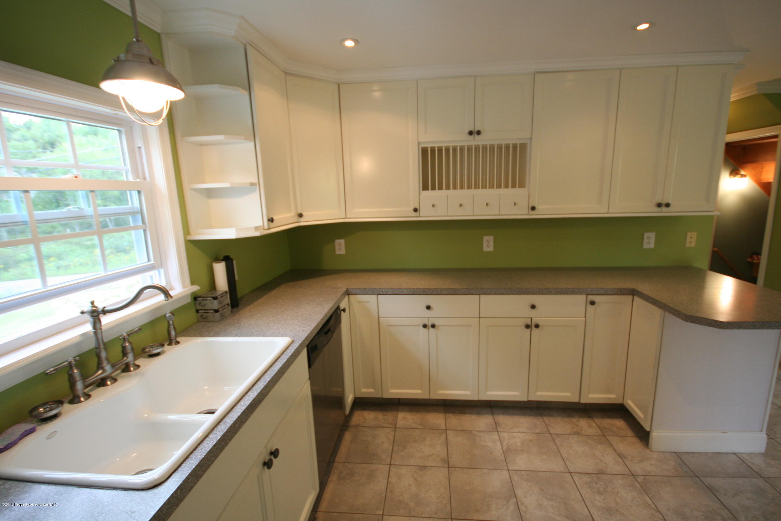 144 Shust Road Carbondale, PA 18407 - Photo 7 of 22 Gallery Image 7