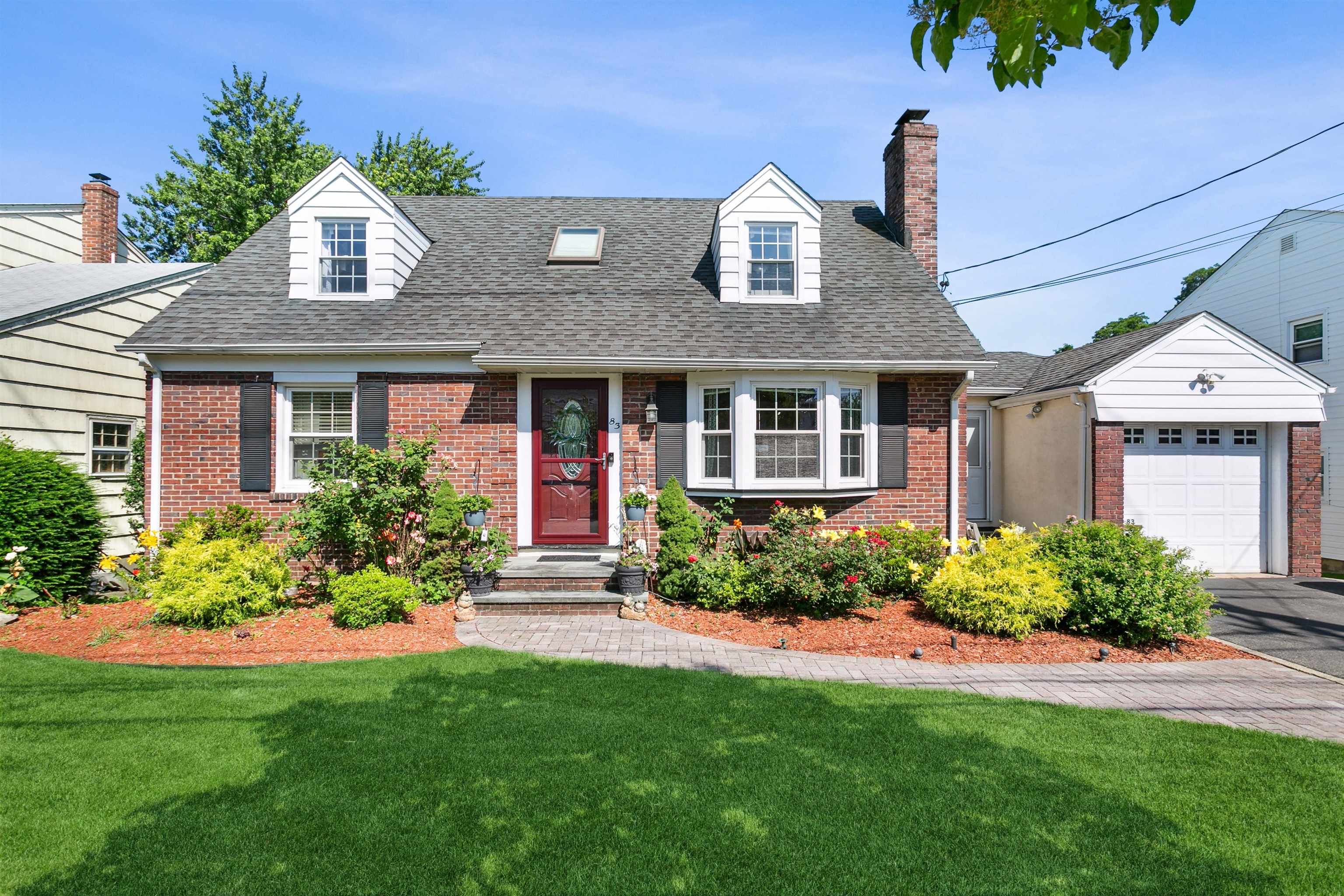 83 Garden Street Wood-Ridge, NJ 07075 - Photo 2 of 37 Gallery Image 2