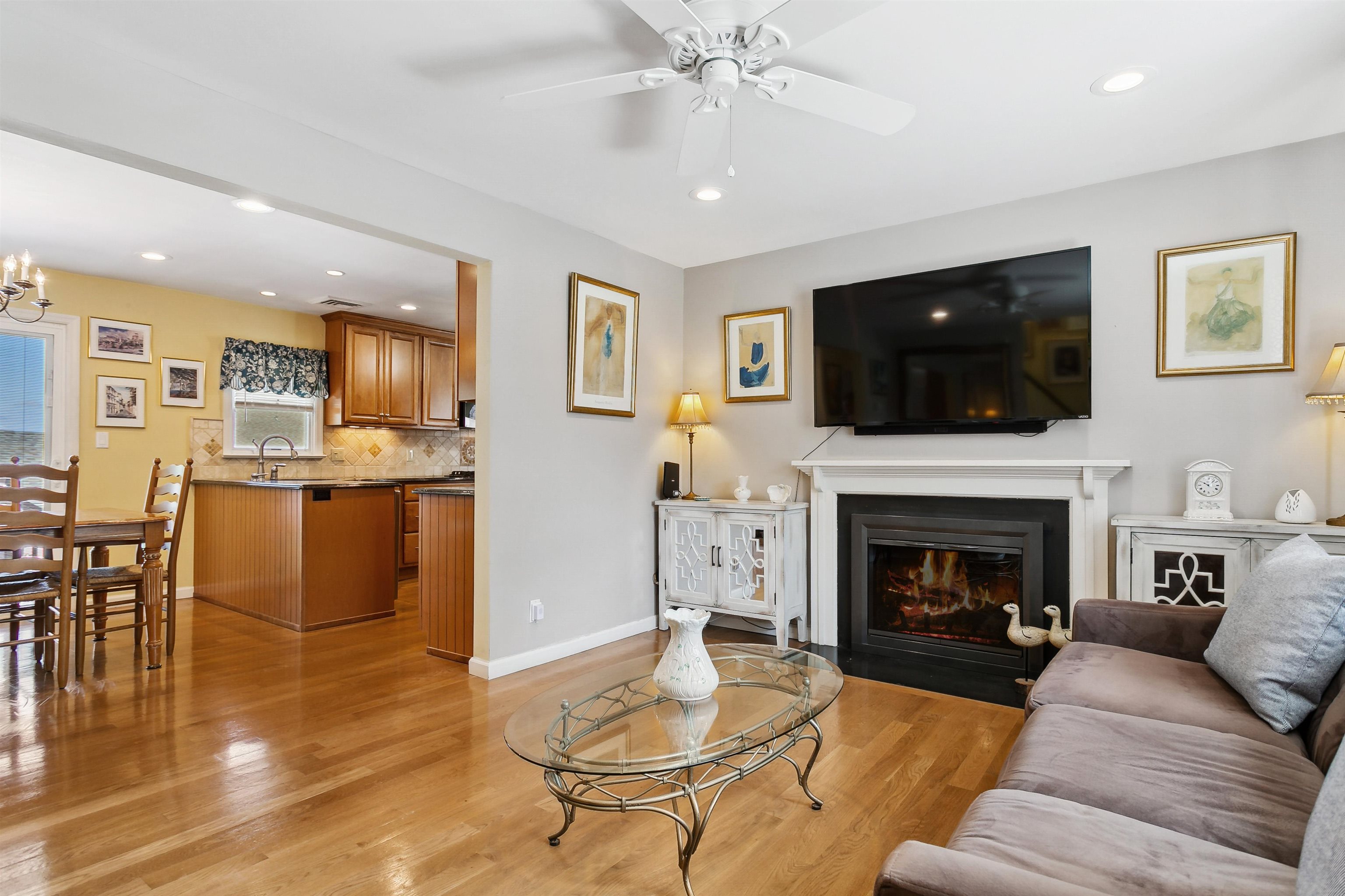 83 Garden Street Wood-Ridge, NJ 07075 - Photo 8 of 37 Gallery Image 8