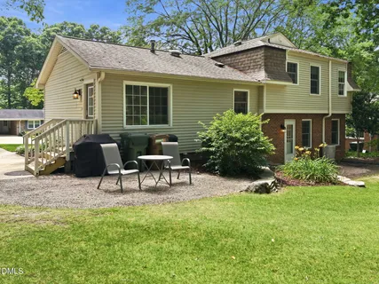 $565,000 | 915 Union Street, Cary, NC 27511