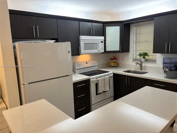 $1,750 | 1551 12th, Unit 12A, Hollywood, FL 33019