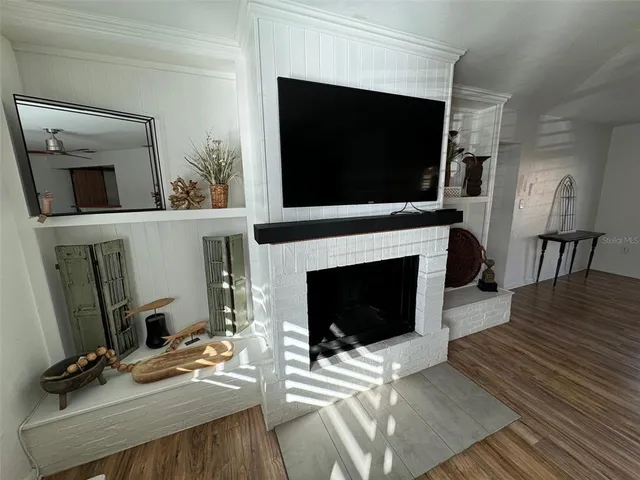 $290,000 | 314 Belle Ayre Drive, Mount Dora, FL 32757