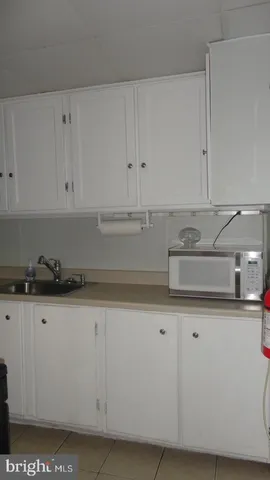 $1,900 | 309 West Avenue, Pitman, NJ 08071