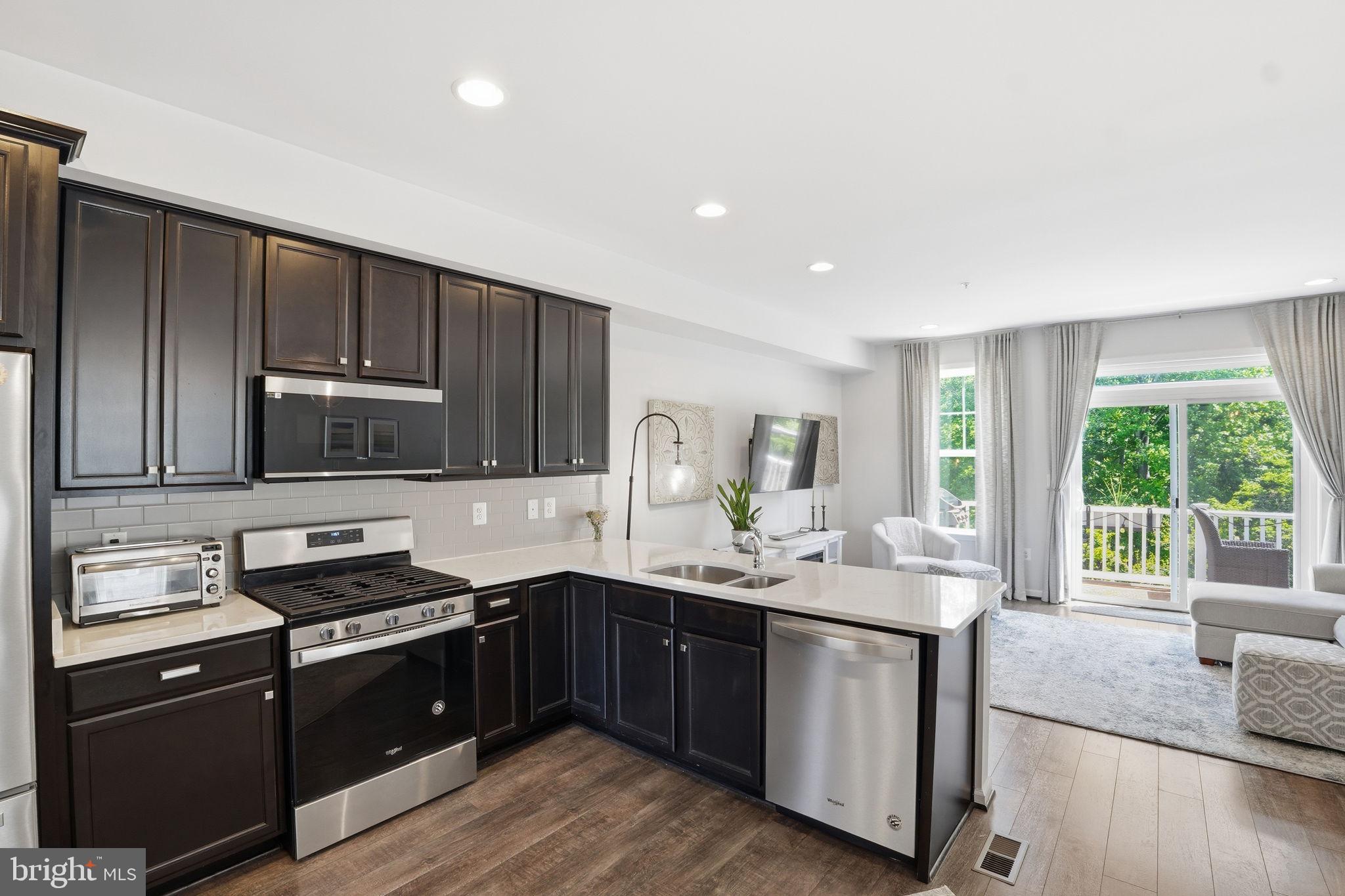 16114 Coolidge Avenue Silver Spring, MD 20906 - Photo 5 of 42