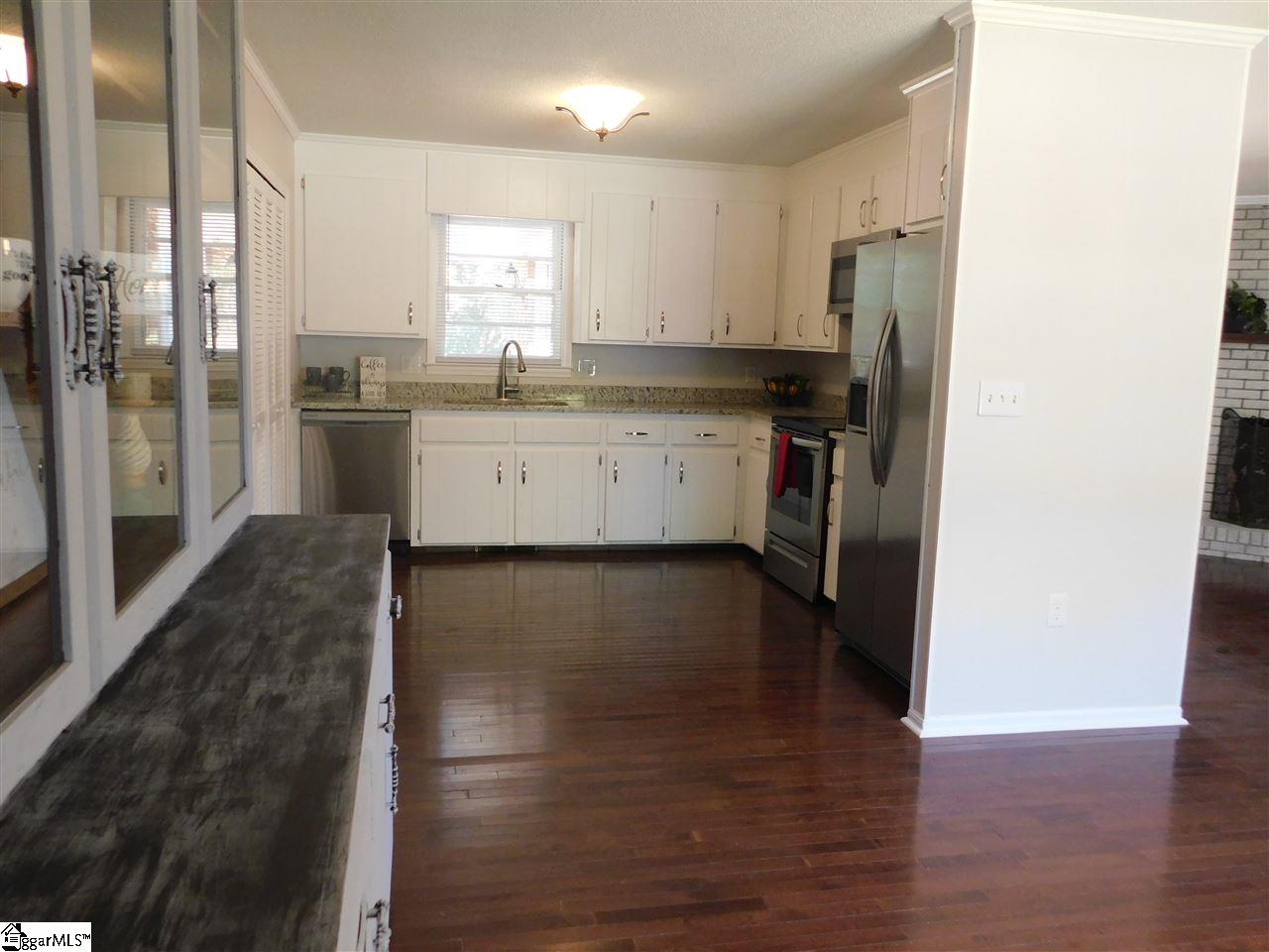408 Van Martin Road Anderson, SC 29621 - Photo 15 of 36