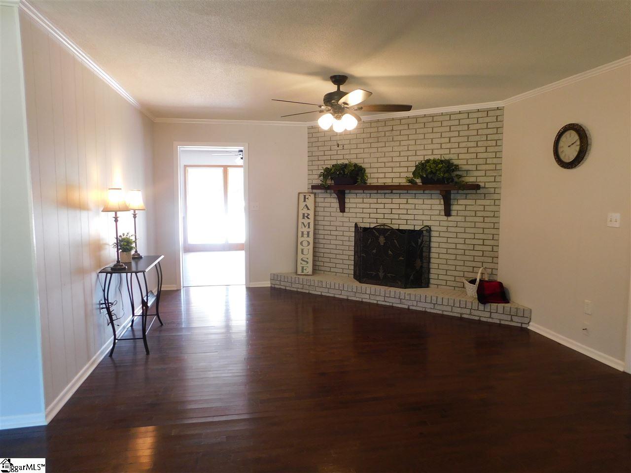 408 Van Martin Road Anderson, SC 29621 - Photo 10 of 36