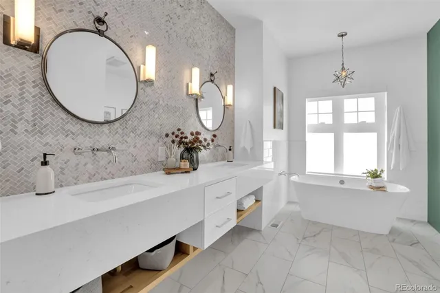 $2,975,000 | 15116 Lyons Ridge Drive, Morrison, CO 80465