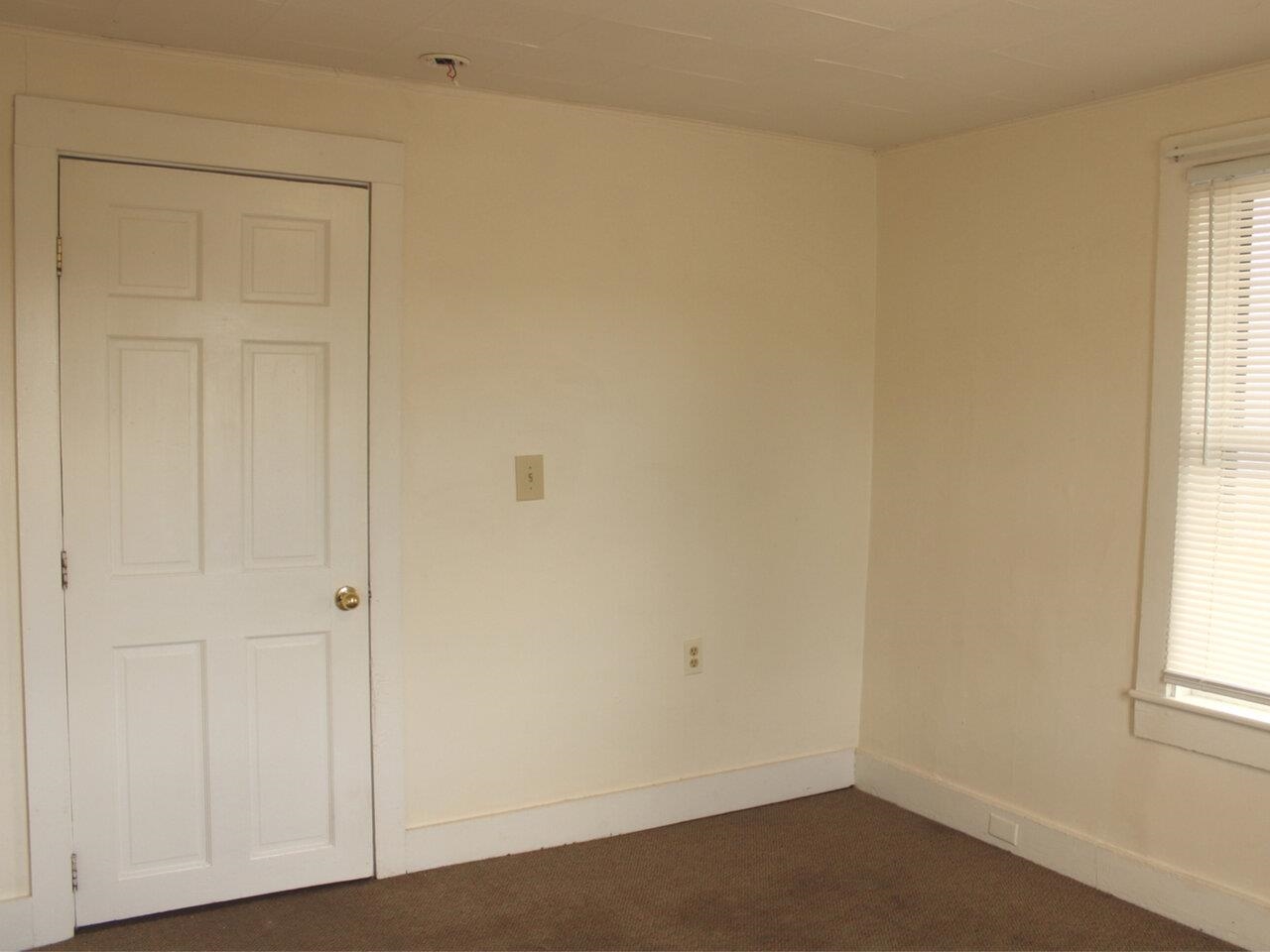83 1st Street Swanton, VT 05488 - Photo 10 of 31 Gallery Image 10