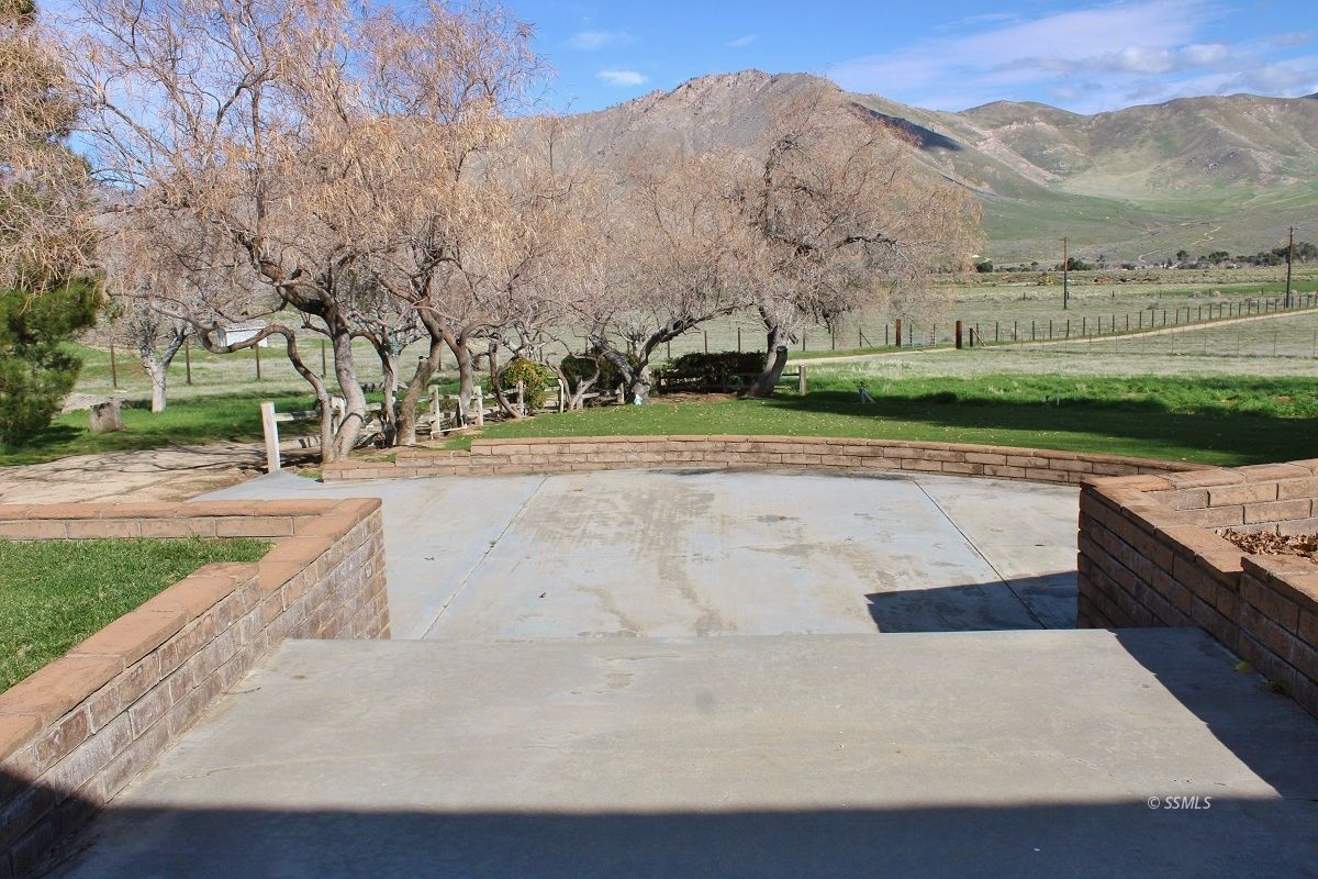 3895 Kelso Valley Road Weldon, CA 93283 - Photo 40 of 49