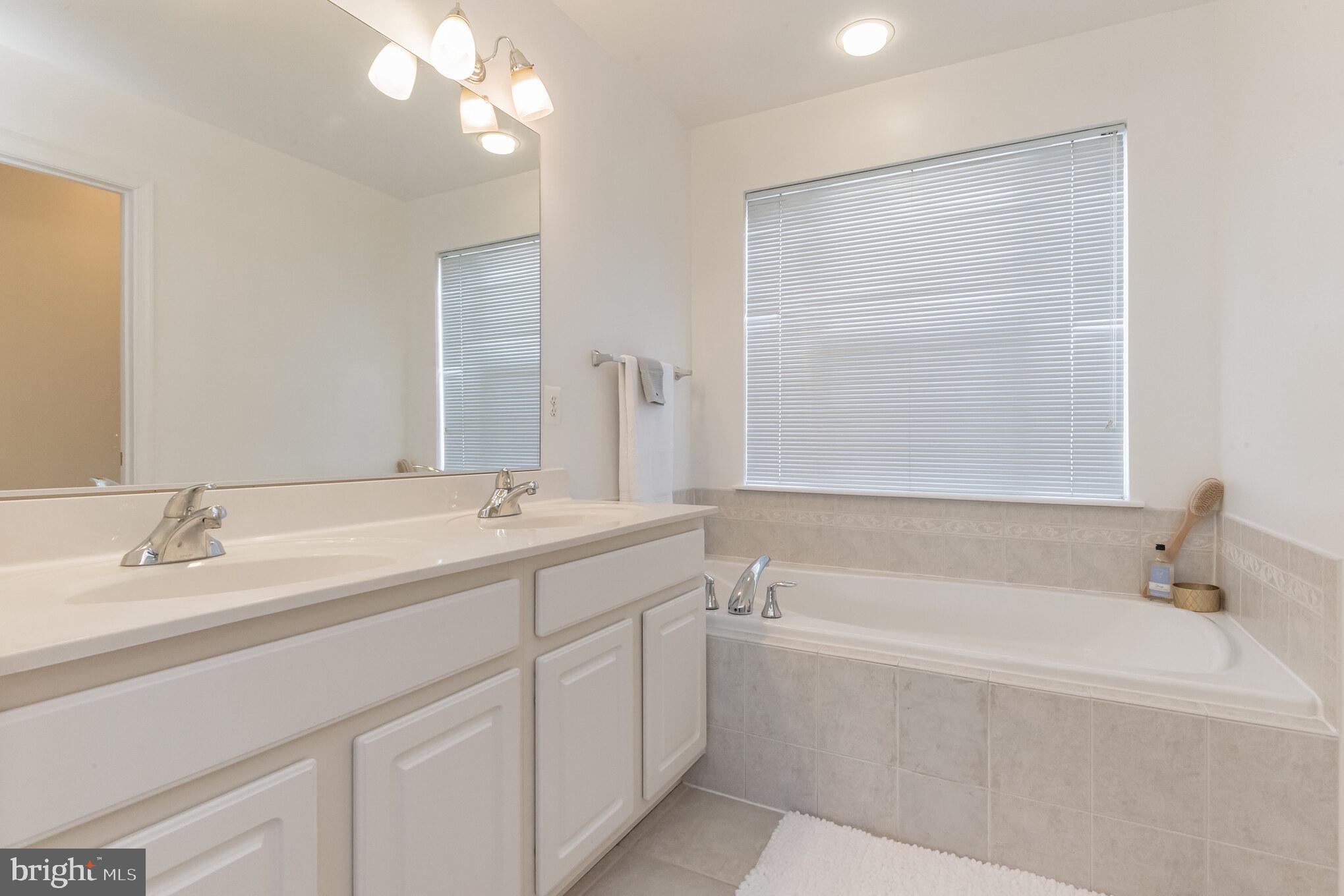 1035 Gaither Road Rockville, MD 20850 - Photo 26 of 29 Gallery Image 26