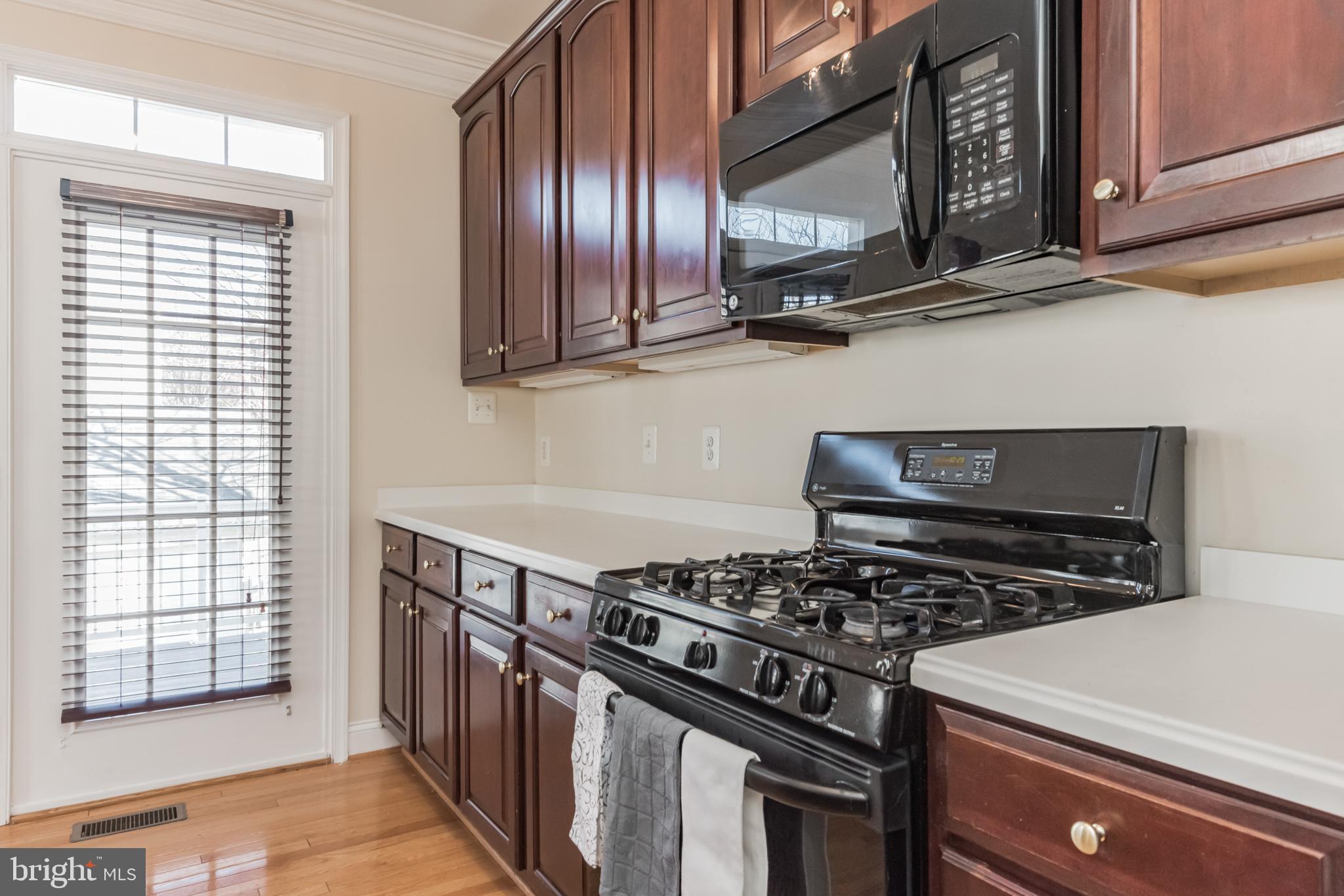 1035 Gaither Road Rockville, MD 20850 - Photo 7 of 29 Gallery Image 7