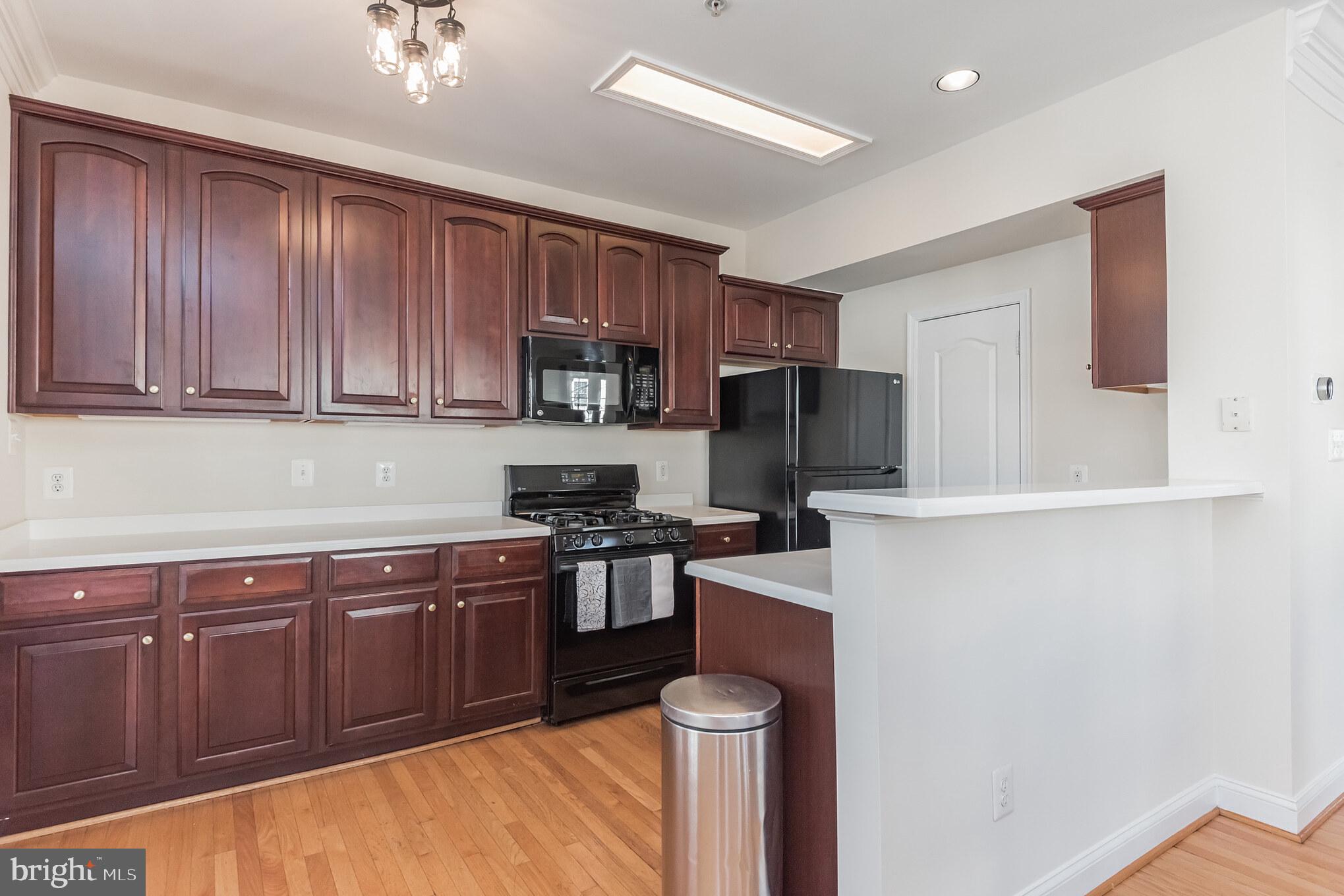 1035 Gaither Road Rockville, MD 20850 - Photo 8 of 29 Gallery Image 8