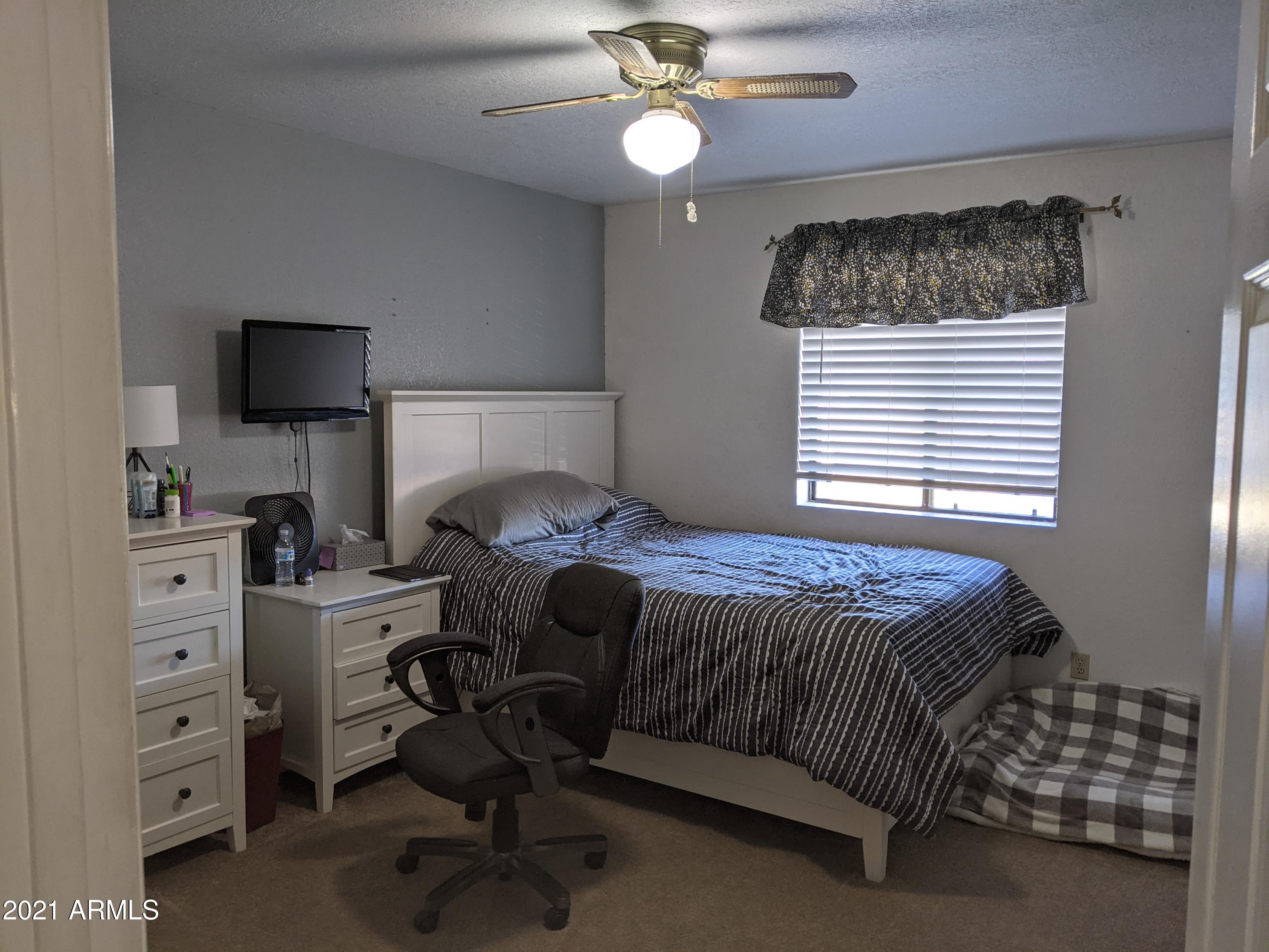 24725 East Maricopa Road Buckeye, AZ 85326 - Photo 16 of 26 lupe bed