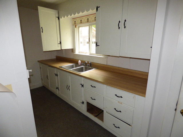 38 Bowden Point Road Prospect, ME 04981 - Photo 8 of 22 kitchenette