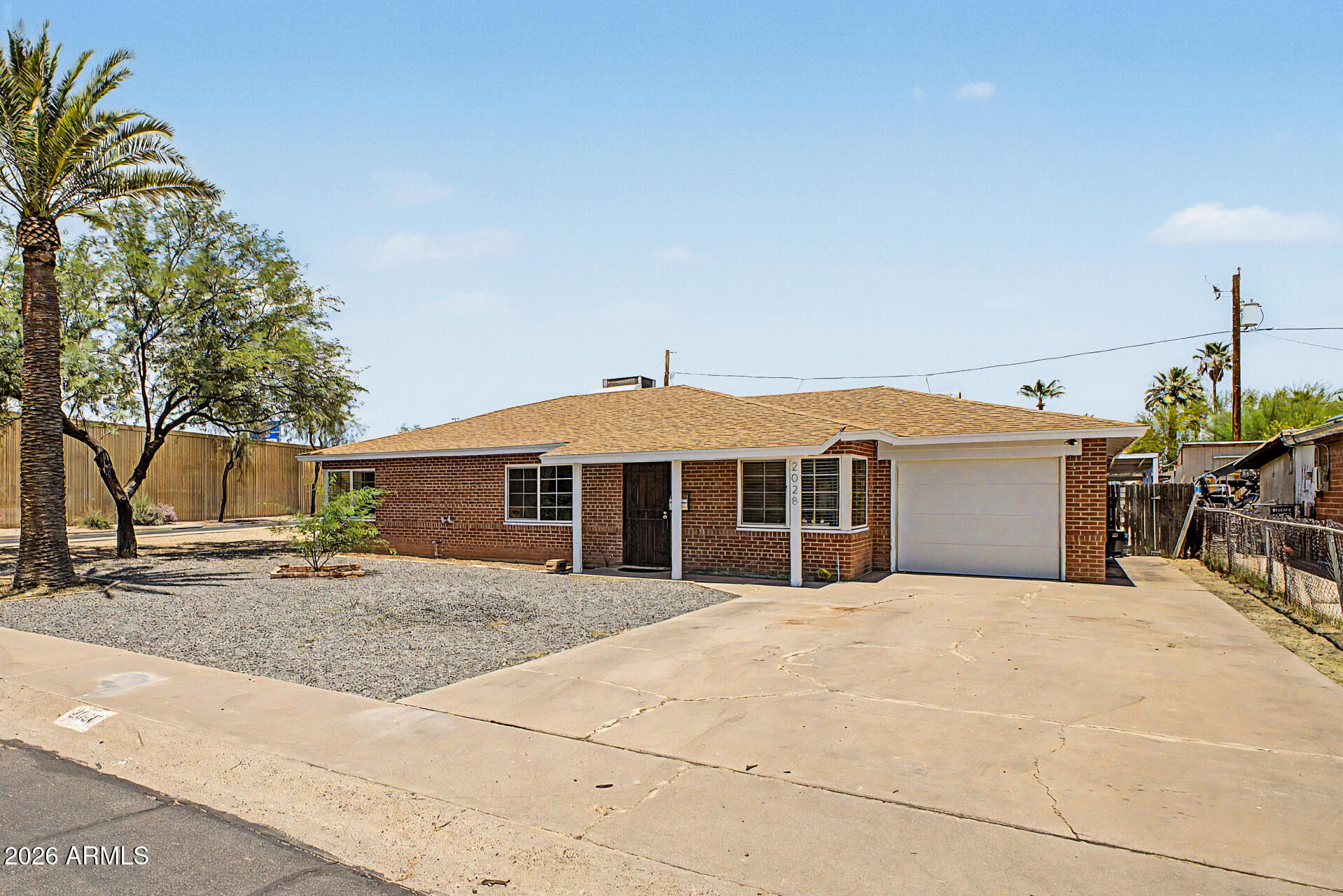 2028 East Granada Road Phoenix, AZ 85006 - Photo 2 of 23
