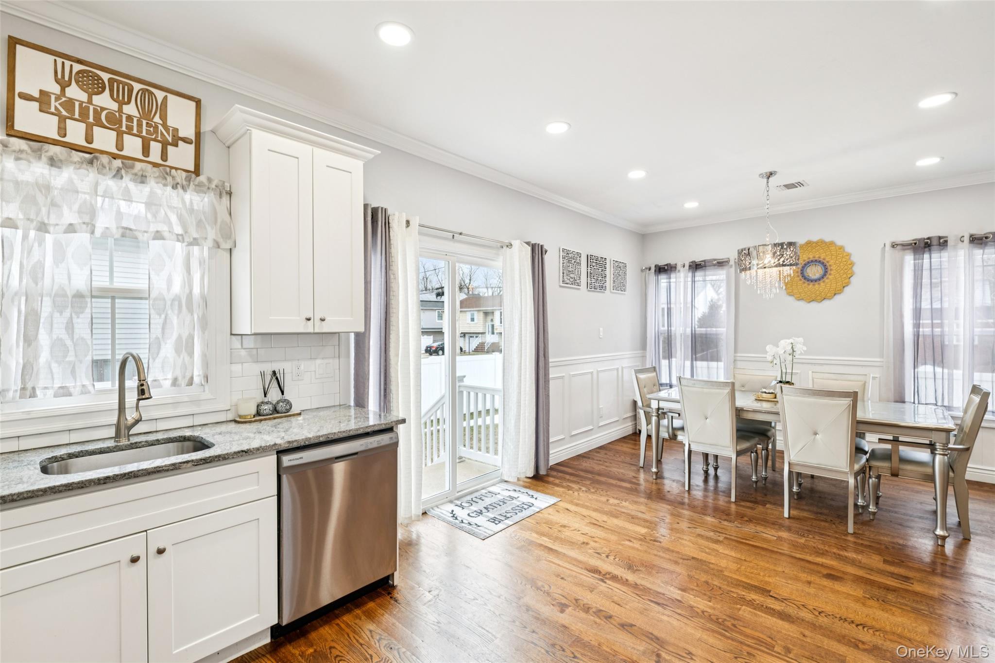 2162 Seamans Neck Road Seaford, NY 11783 - Photo 11 of 28