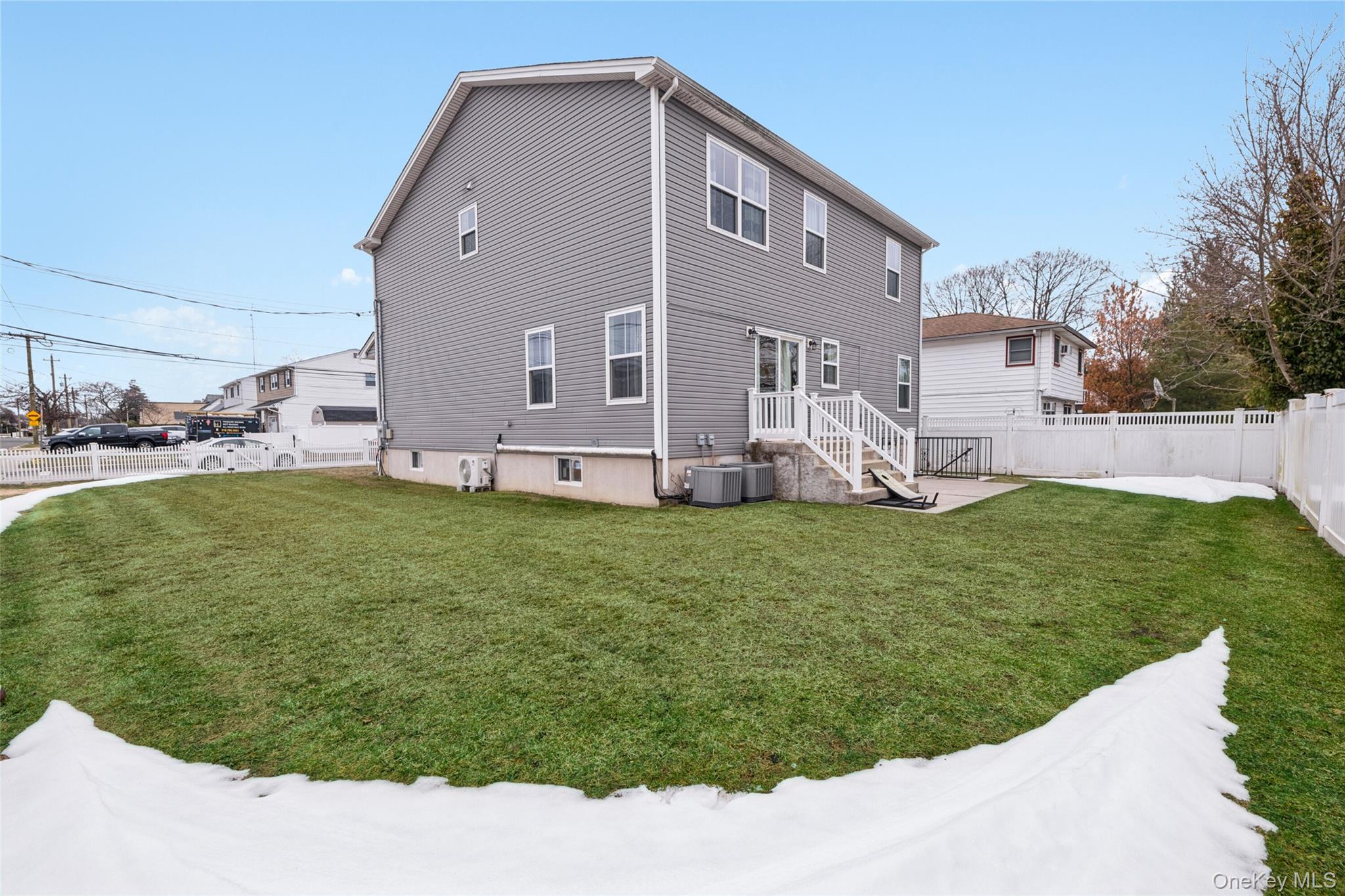 2162 Seamans Neck Road Seaford, NY 11783 - Photo 22 of 28