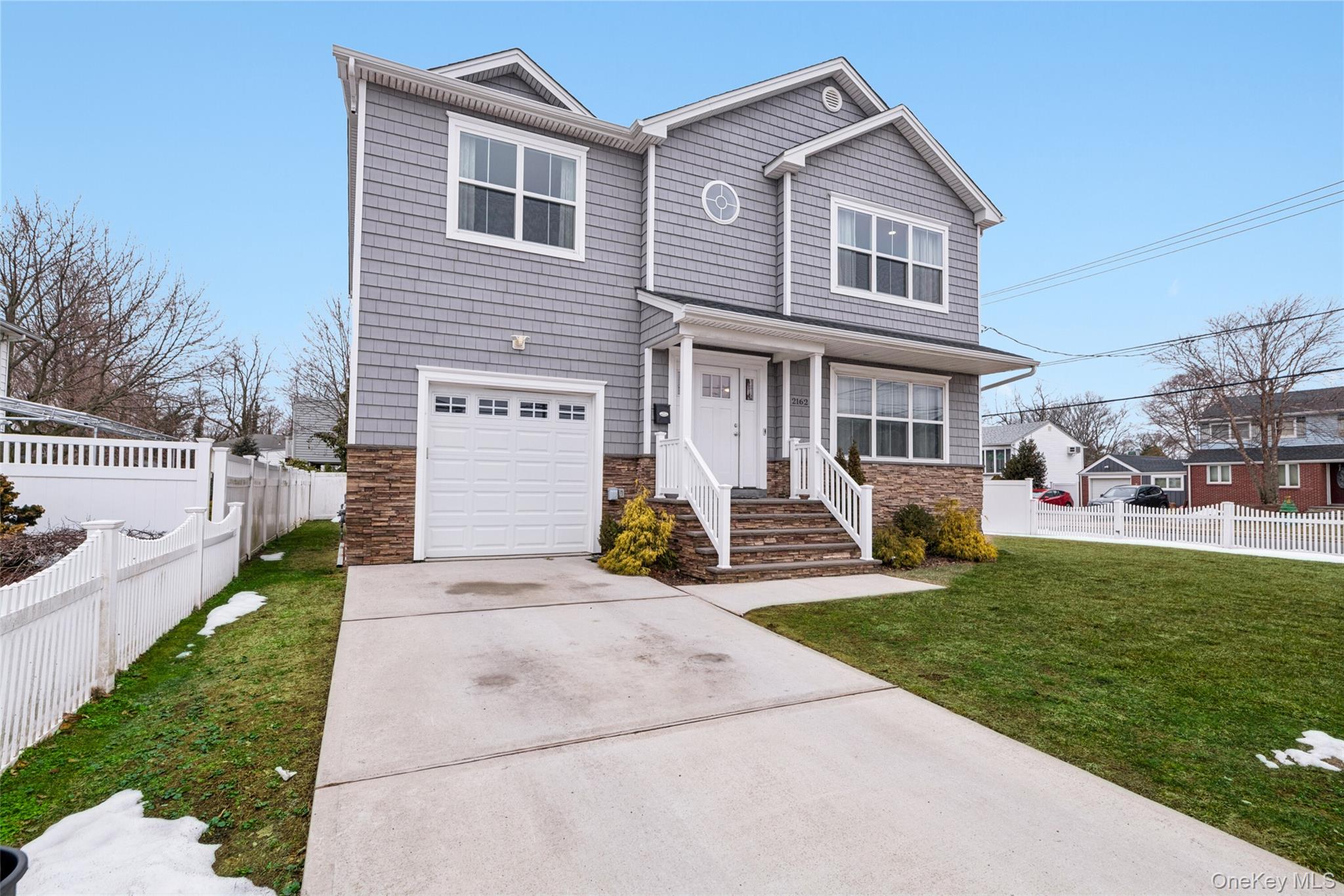 2162 Seamans Neck Road Seaford, NY 11783 - Photo 3 of 28