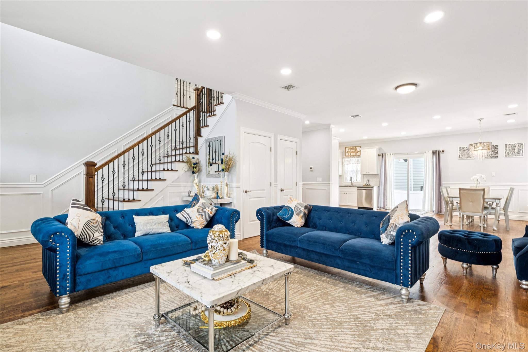 2162 Seamans Neck Road Seaford, NY 11783 - Photo 5 of 28