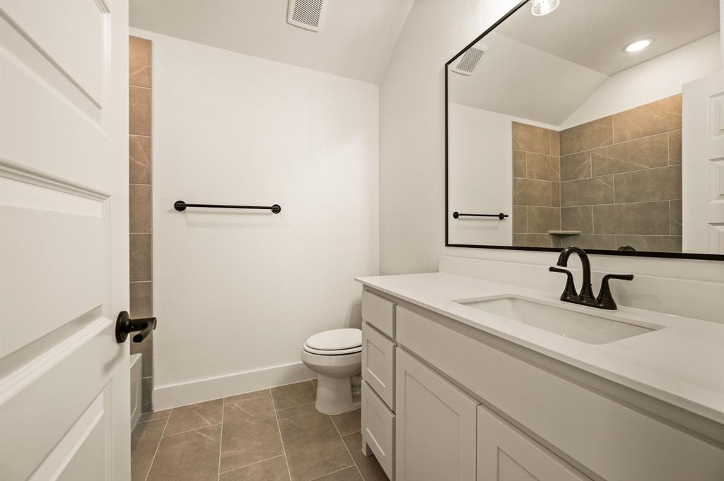 957 Highlands Avenue Aledo, TX 76008 - Photo 33 of 40 Gallery Image 33