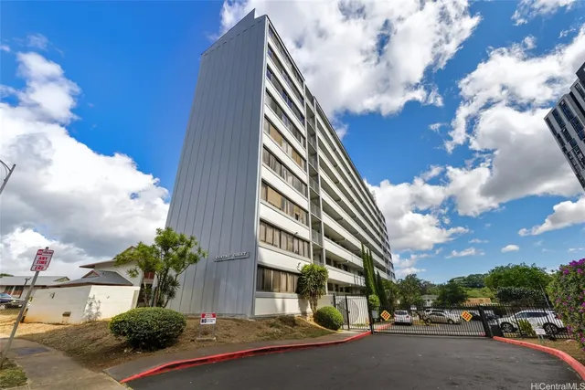 $232,000 | 99-015 Kalaloa Street, Unit 702, Aiea, HI 96701